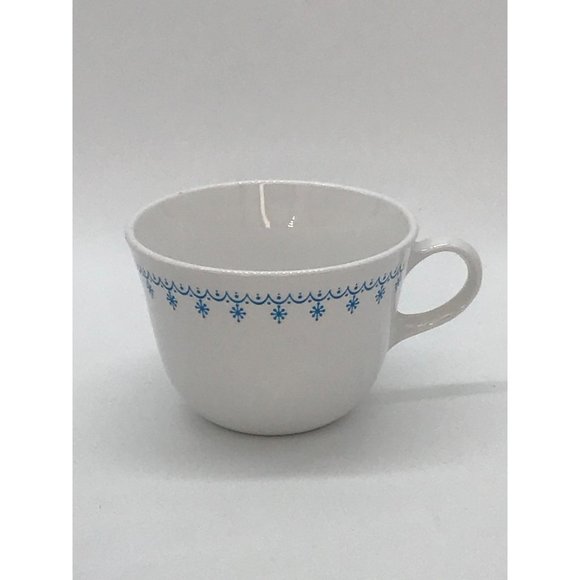 Corelle Other - Set of 7 Vintage Corelle White w/Blue Snowflakes Ceramic Coffee Cups 6 oz.